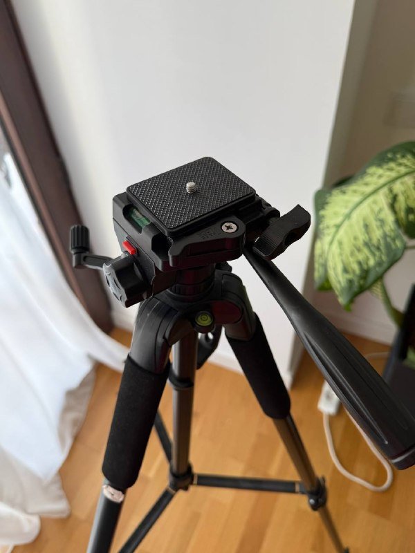 Aputure Lantern, световая стойка, штатив для камеры 8