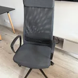 IKEA MARKUS кресло 1