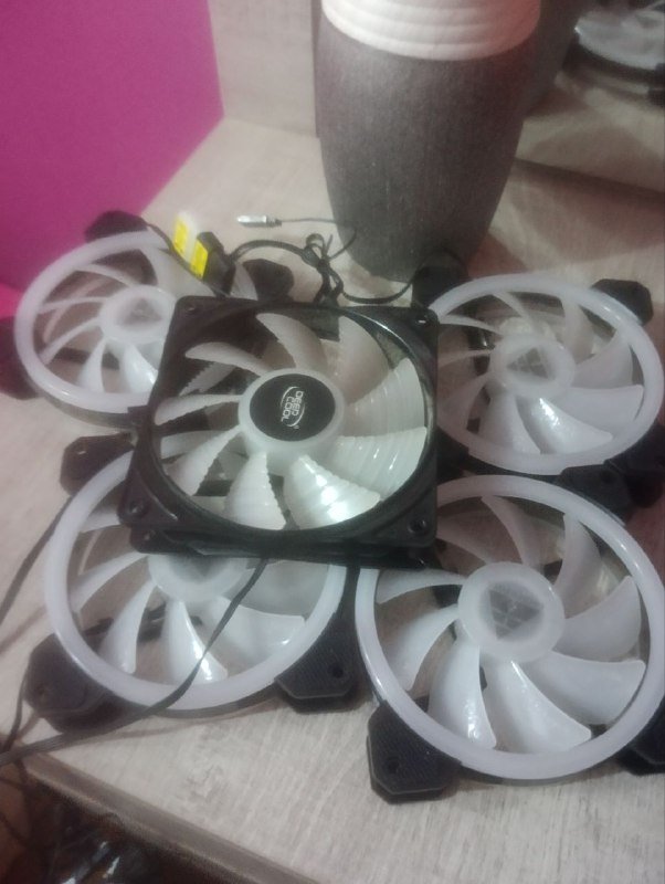 5 комплектов вентиляторов с подсветкой