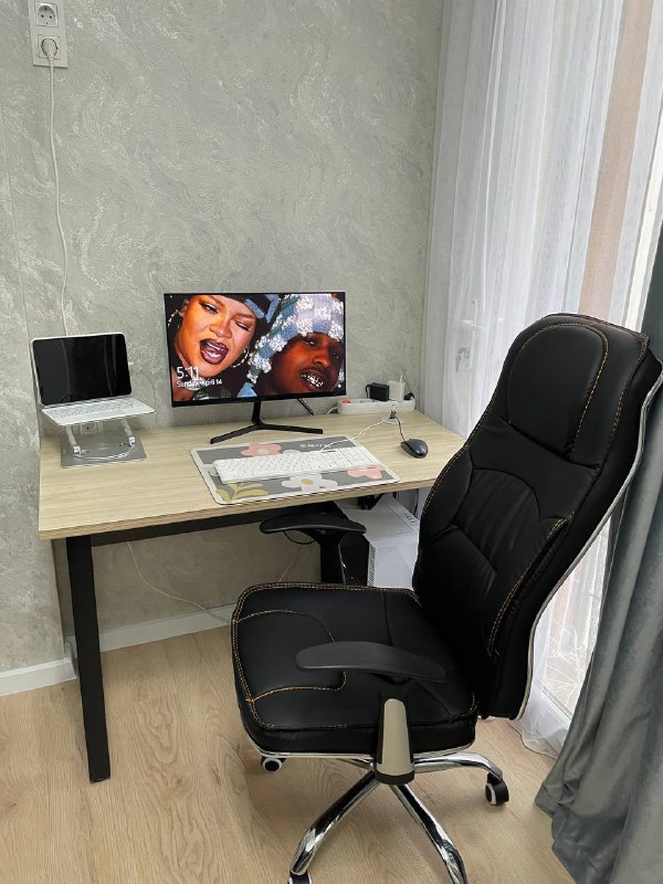 Огромные стол компьютерный 80х160 черный 5