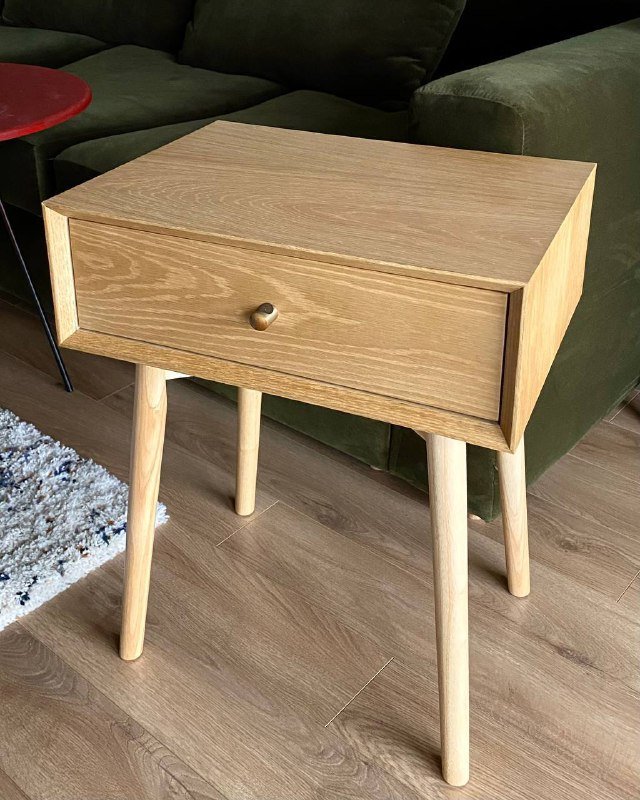 Прикроватная тумбочка JYSK