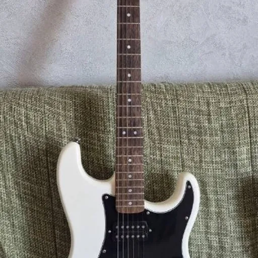 Электрогитара Fender Squier Affinity Stratocaster