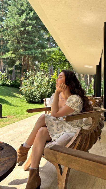 Белое платье с цветочным принтом, бархатное черное платье 3