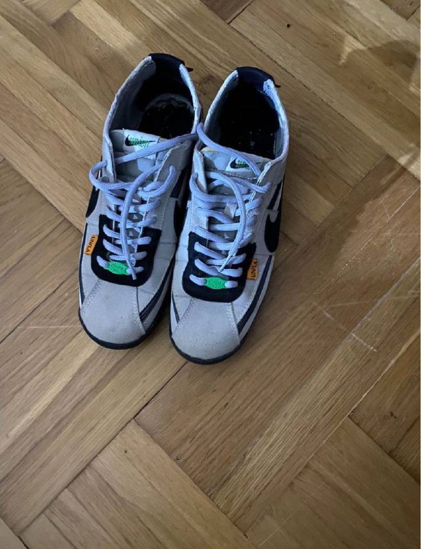 Nike shoes 42-43 size