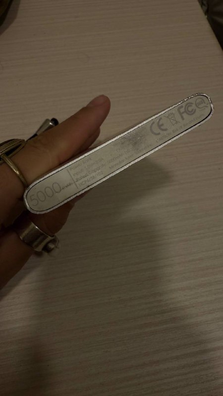 Пауэрбэнк 5000 mAh 3