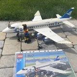 LEGO 7893 — Passenger Airplane 1