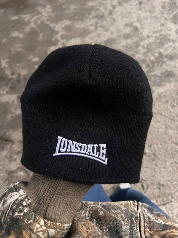 Шапка Lonsdale