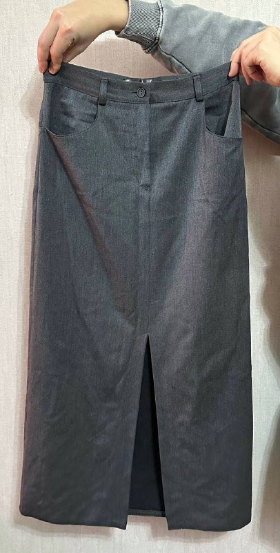 Юбка-карандаш серая