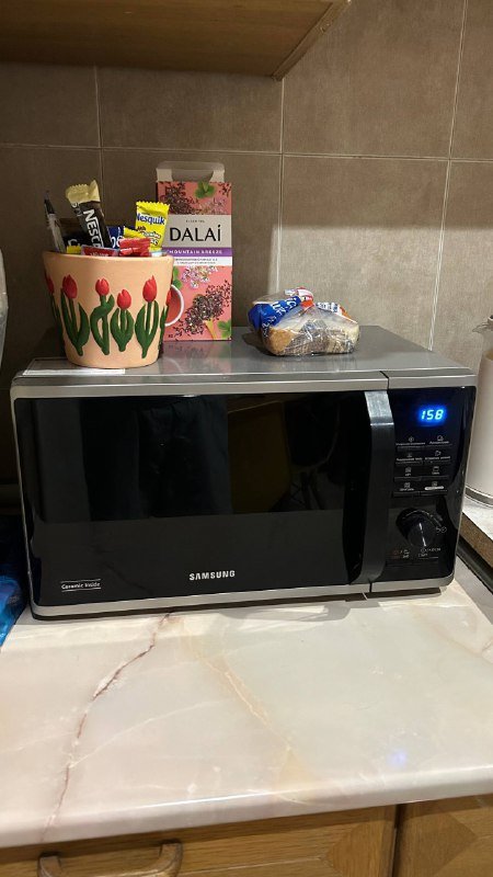 чайник Hausberg, робот пылесос Xiaomi s20, микроволновка Samsung, рейл для одежды, полка для обуви, сушилка для белья, фен Philips, вентилятор Sencor 3