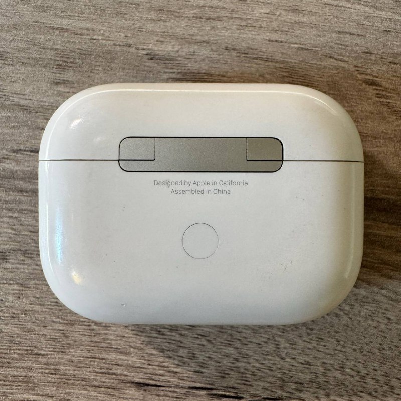 AirPods Pro 1-го поколения 4
