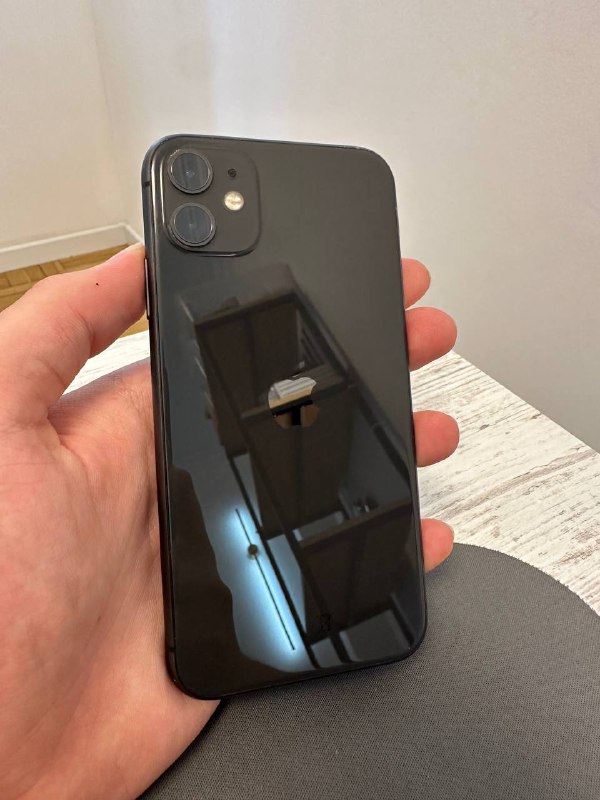 iPhone 11 128GB Black 7