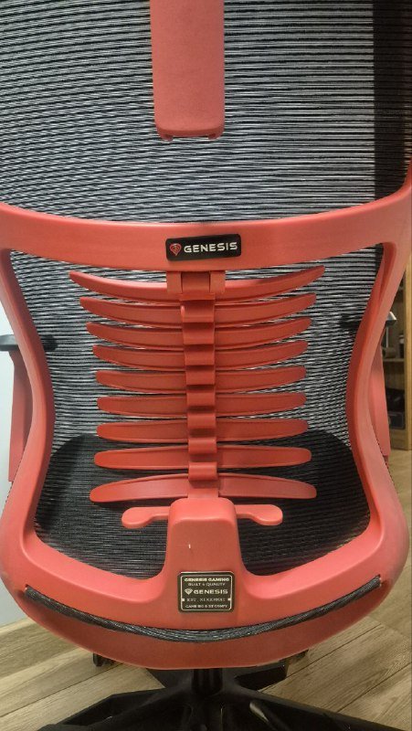 Игровое кресло Genesis Astat 700 2