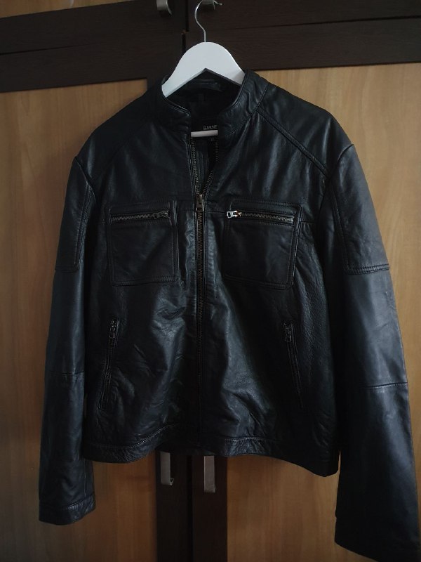 Кожаная куртка Gipsy xl, куртка Barney Originals, бомбер Barneys Originals, обувь Nike, Reebok, Vans 3