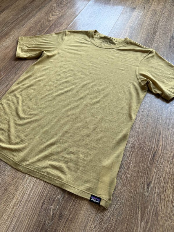 Штаны Diesel, футболка Patagonia, джемпер Napapijri, джинсы Carhartt, шорты Lonsdale, футболка Men of Mayhem, футболка Roberto Cavalli, бананка Eastpak, мессенджер The North Face 3