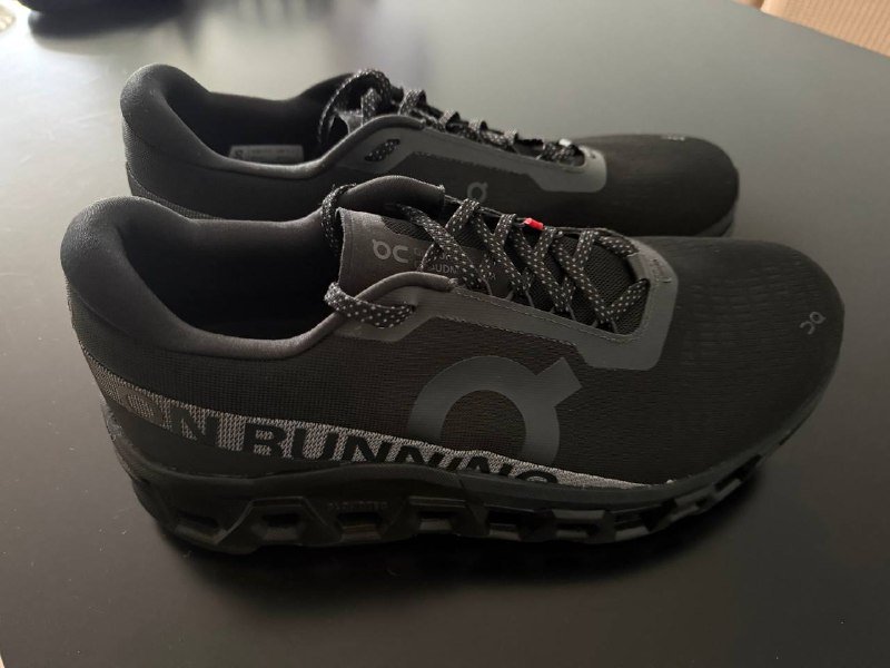 Мужские кроссовки On Running Cloudmonster 2 2