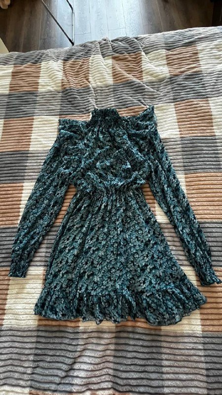 Женская одежда XS, чемодан, халат кимоно, сумка 3