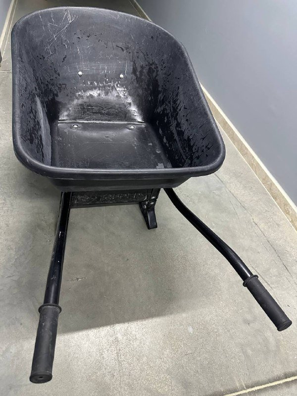 Тачка пластиковая Truper CAT-60PL 2