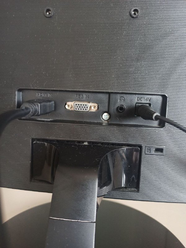 Монитор 27" Samsung CF39 C27F390FHI 4