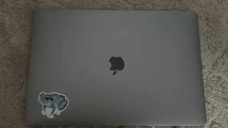 MacBook Pro 15-inch 2019 1