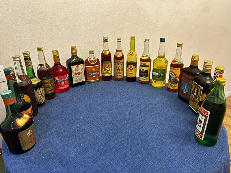 Коллекция винтажных напитков 1