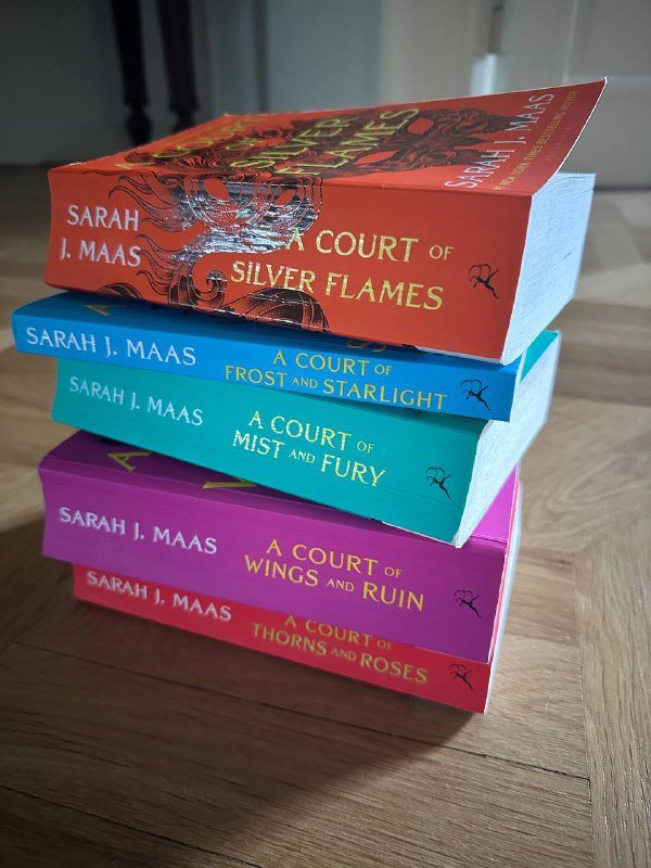 A Court of Thorns and Roses - ACOTAR серия, 5 книг на английском 2