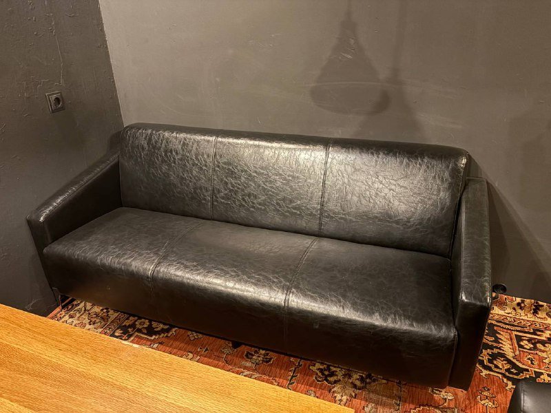 Диван, кресла, пуфики, барные стулья