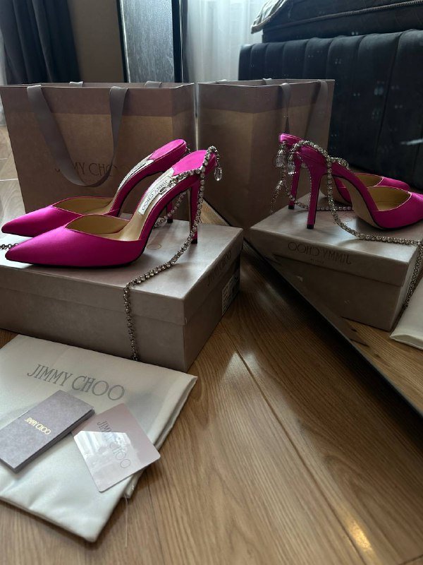 Туфли Jimmy Choo розовые с декором Размер 40 4