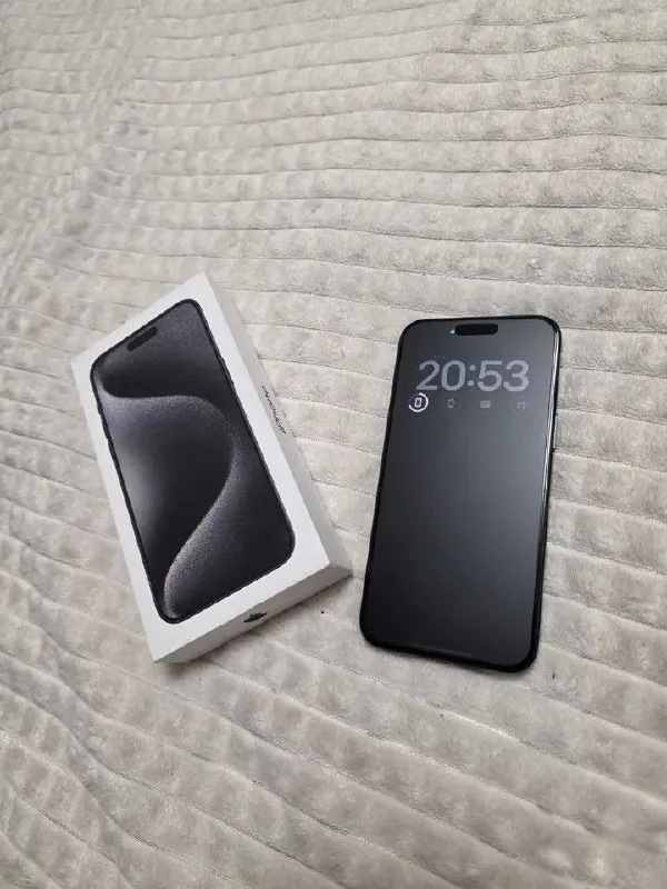 iPhone 15 Pro Max 256GB 1