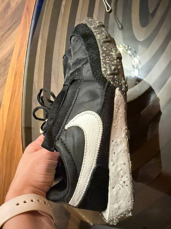 Nike кроссовки 36 размер