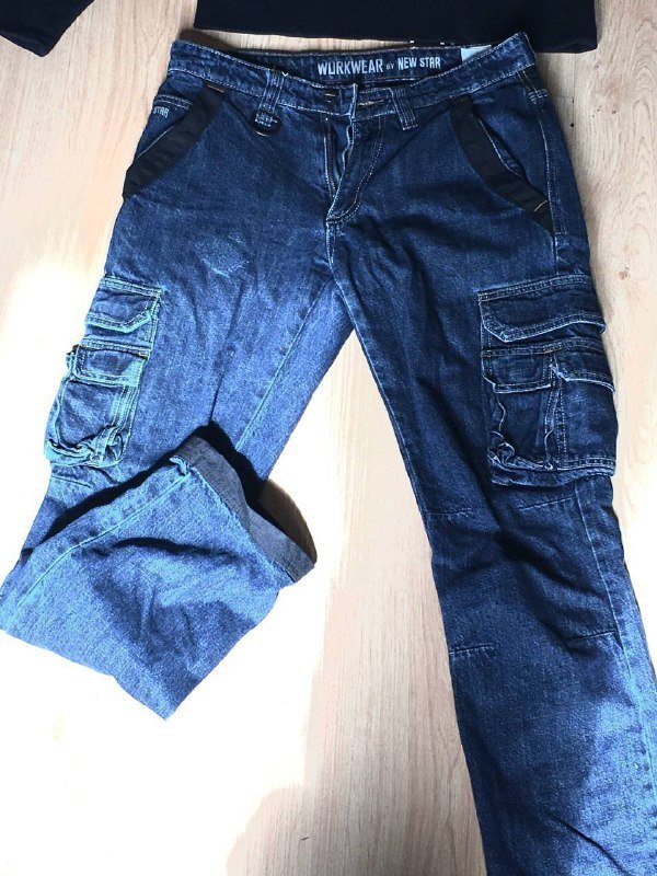 Джинсы New Star, кеды Adidas, платье