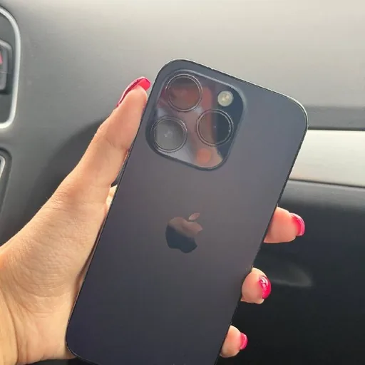 iPhone 14 Pro nano-SIM