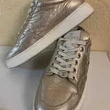 Женские кроссовки 3