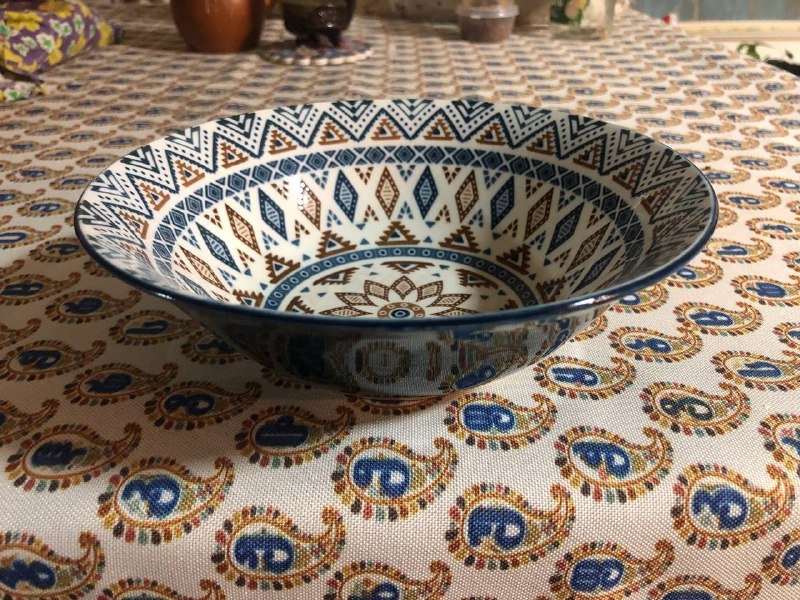 Миска с орнаментом, стакан со слонами