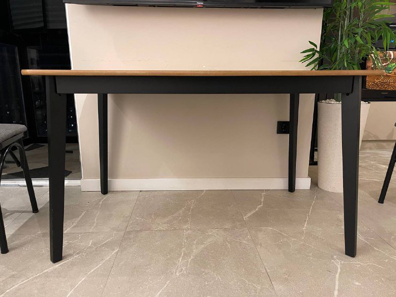 4 стула, стол 1,30 на 80 4