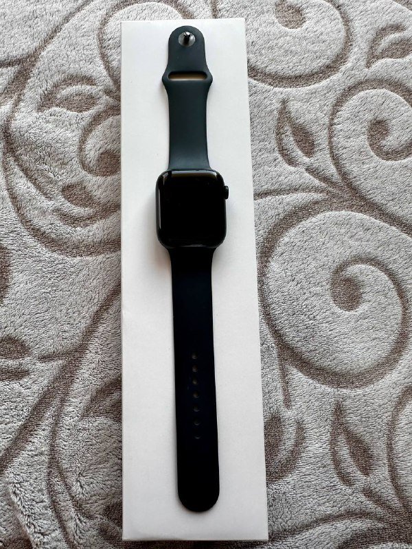 Apple Watch 8 series 4