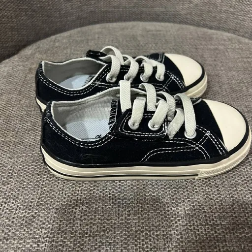 Converse-ის კედები, ზომა 25