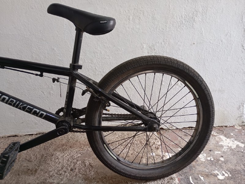 Велосипед BMX radio bike co, шлем, замок, насос 6