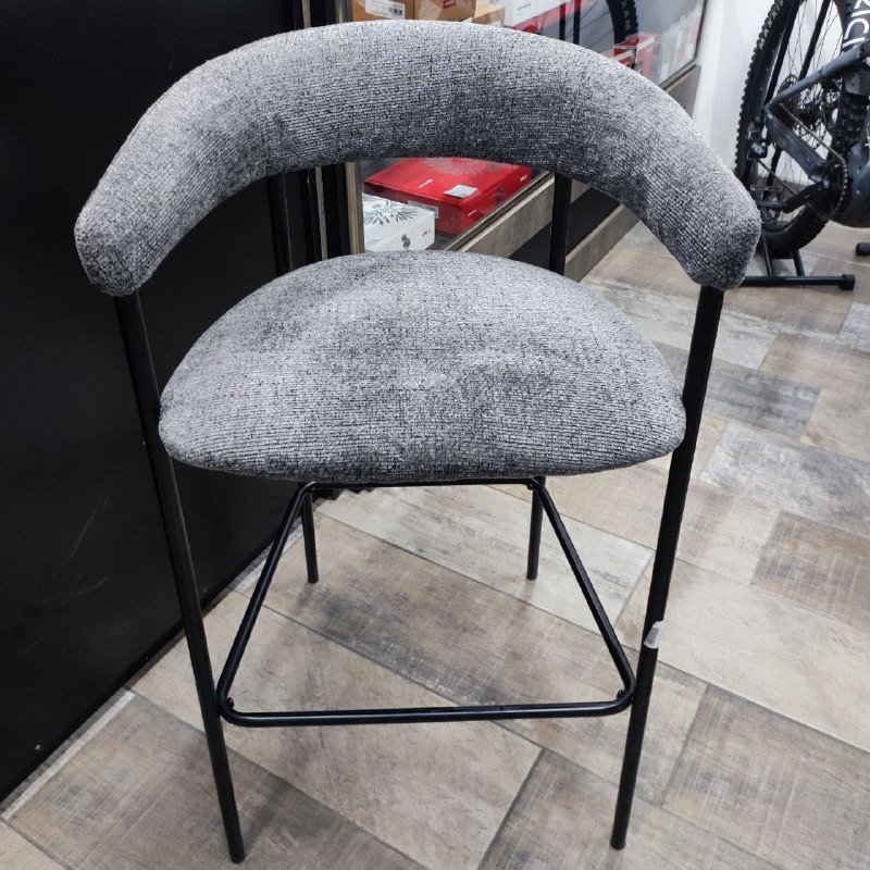 Барный стул