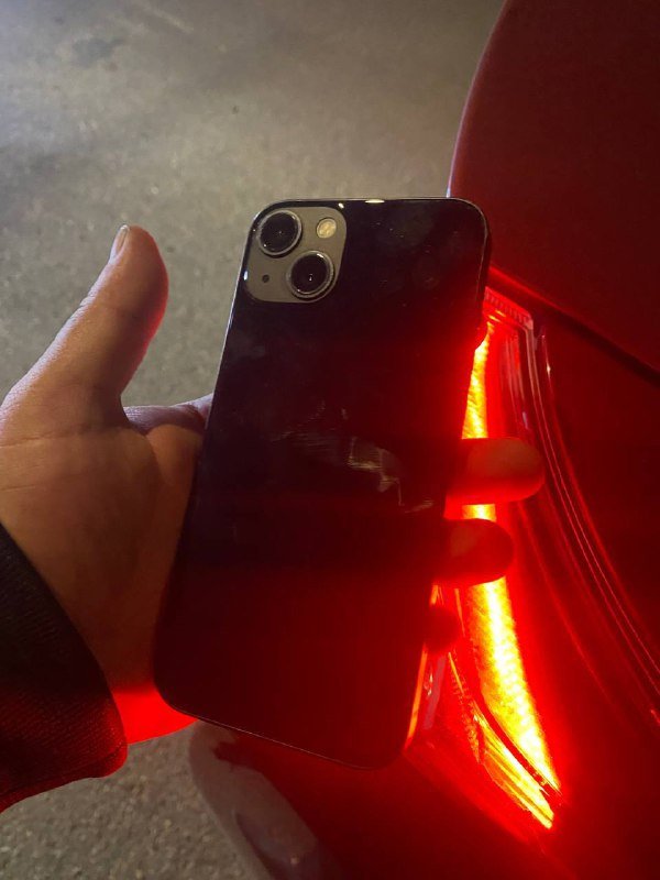 Samsung Z Flip 6 12/512 White, Samsung S23 8/128 Black & Pink, iPhone 12mini 64 Blue, iPhone 12 64GB Midnight 2