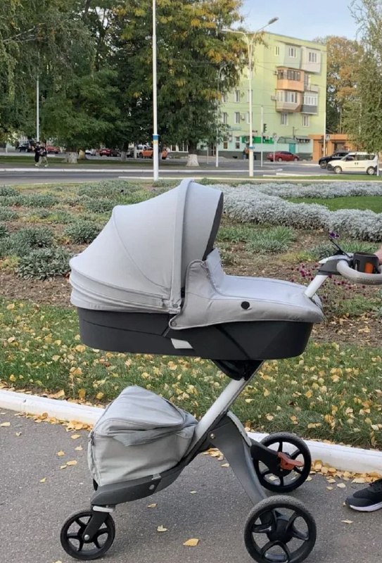 Норвежская коляска Stokke V5 2 в 1 с аксессуарами