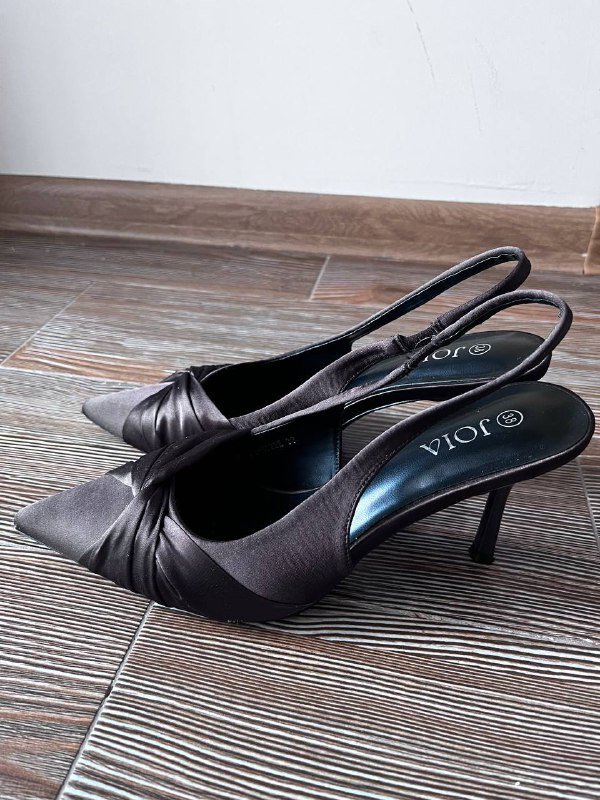 Женские туфли 38 размера 2