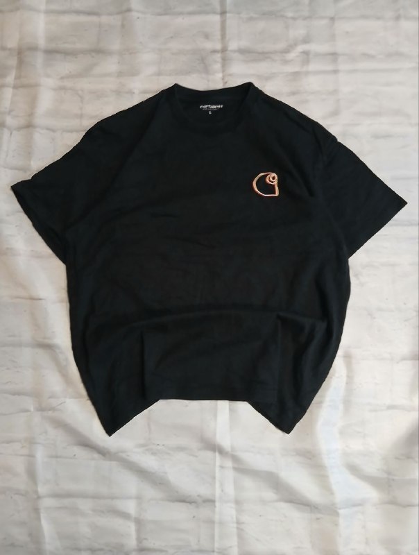 футболка Carhartt, шорты Carhartt, свитер Carhartt 3