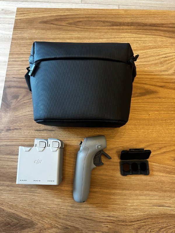 Сумка DJI, DJI Motion Controller 2, Фильтры DJI Avata, DJI Mini 3 Pro с батареями и зарядным хабом