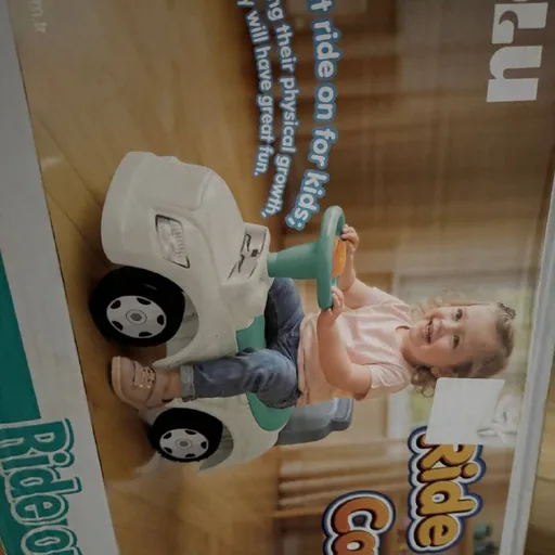 Машинка ride on car