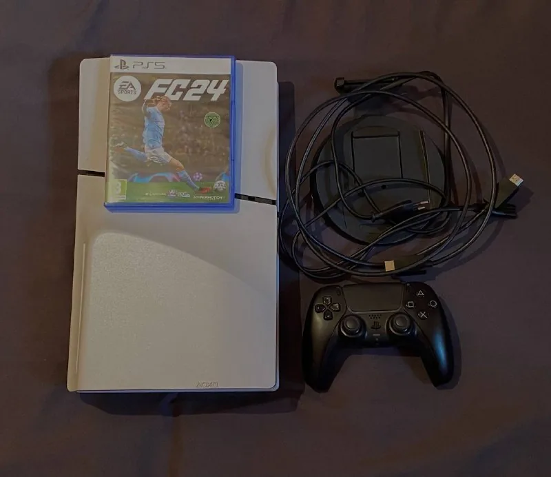 2 комплекта PlayStation 5 с дисководом 1