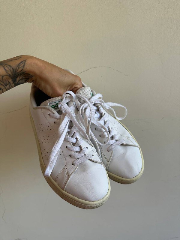 Оригинальные кроссовки Adidas Advantage Base 41 размер