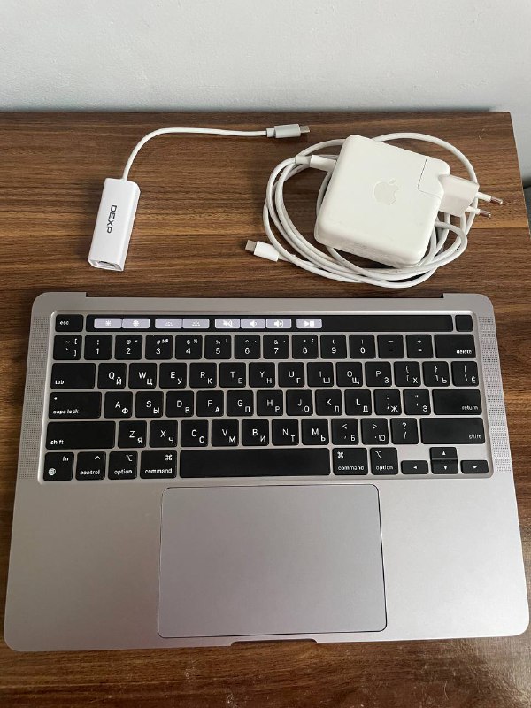 MacBook Pro 13 2020 M1 8GB 256GB