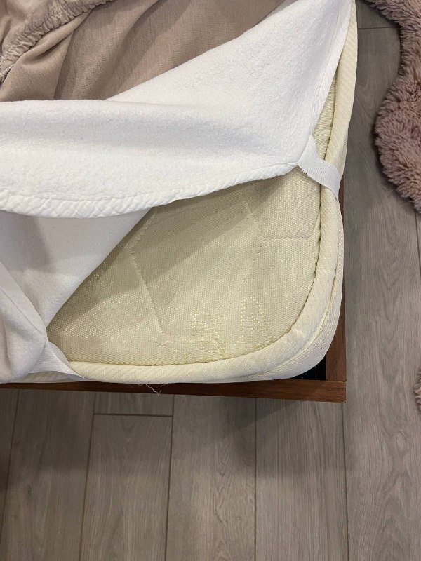 Кровать односпальная с матрасом 5