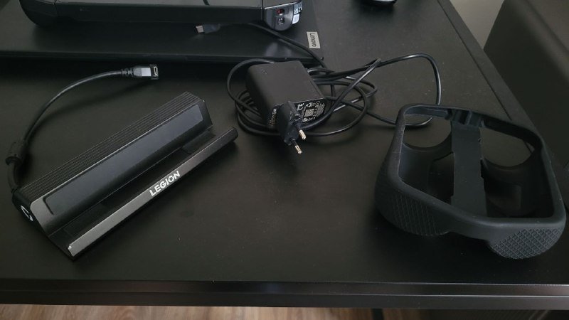 Портативная приставка Lenovo Legion Go 8.8" 4