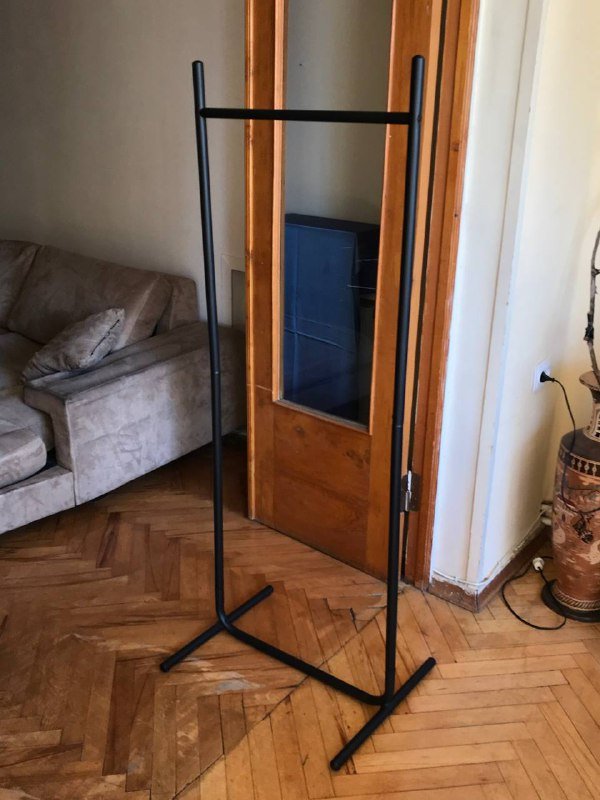 Рейл для одежды